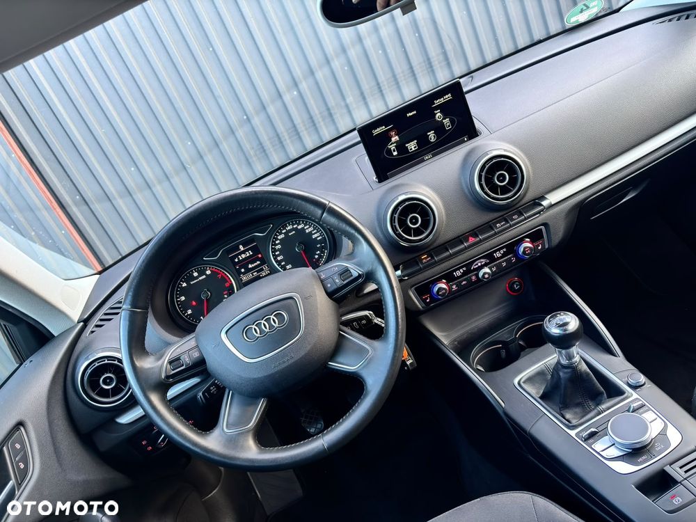 Audi A3 Sportback 1.4 TFSI Ambition - 15
