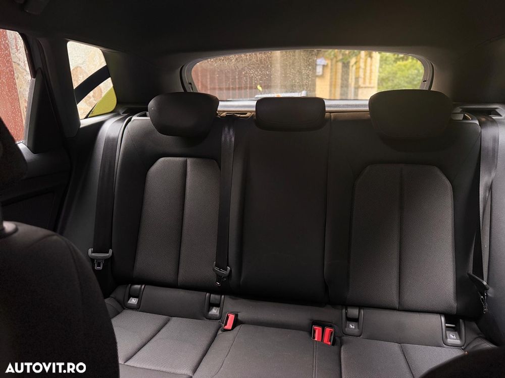 Audi Q4 e-tron 40 - 7
