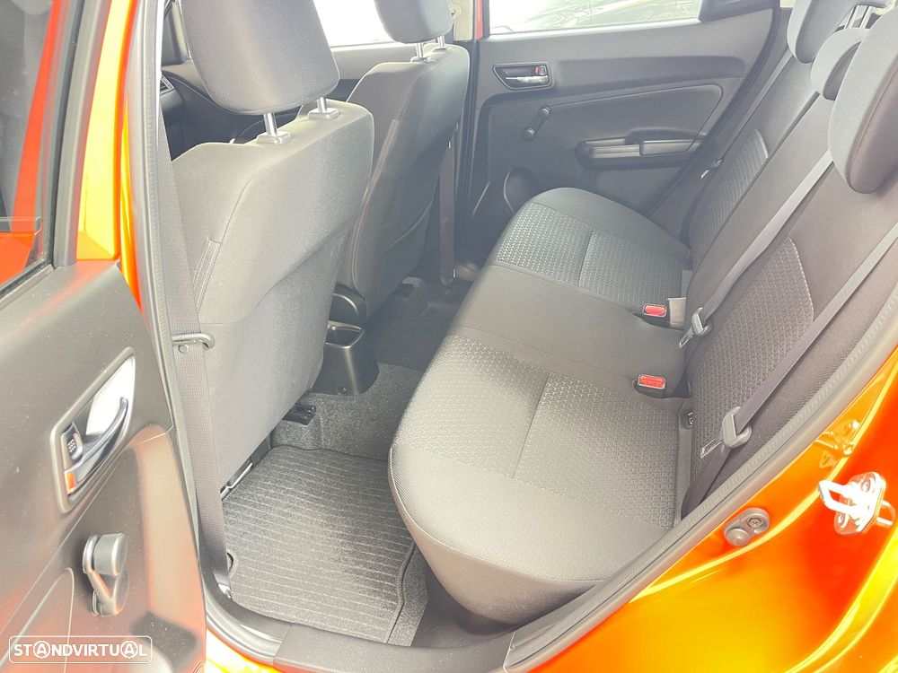 Suzuki Swift - 12