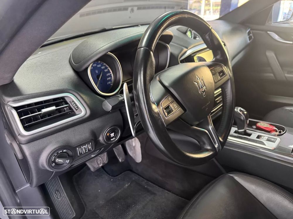 Maserati Ghibli 3.0 V6 - 30