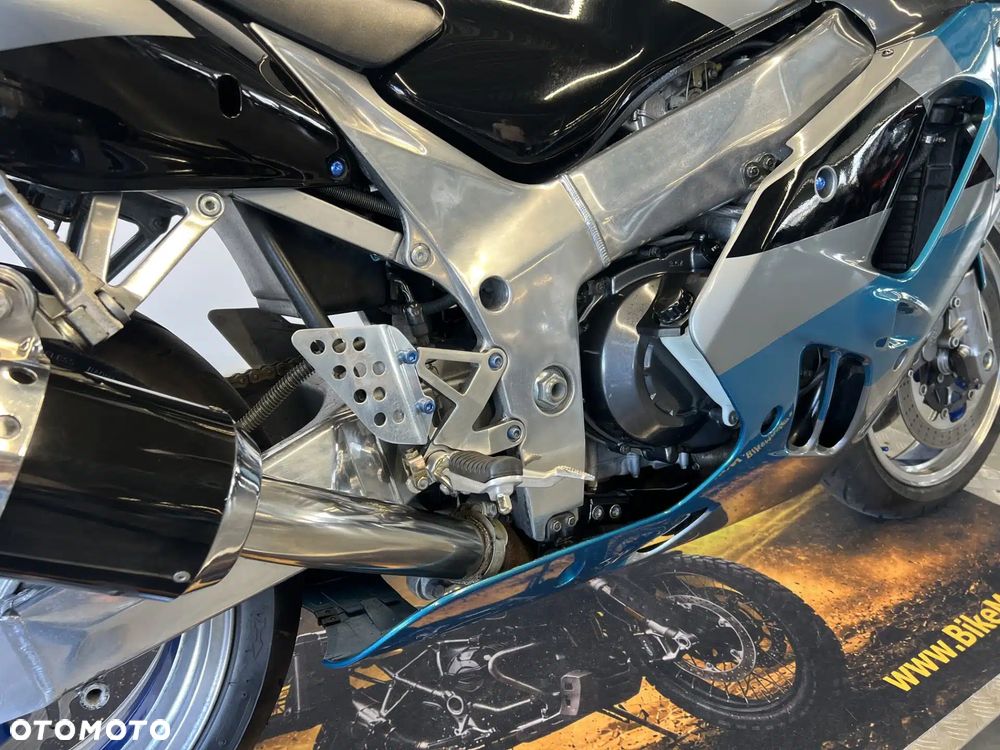 Kawasaki Ninja - 29