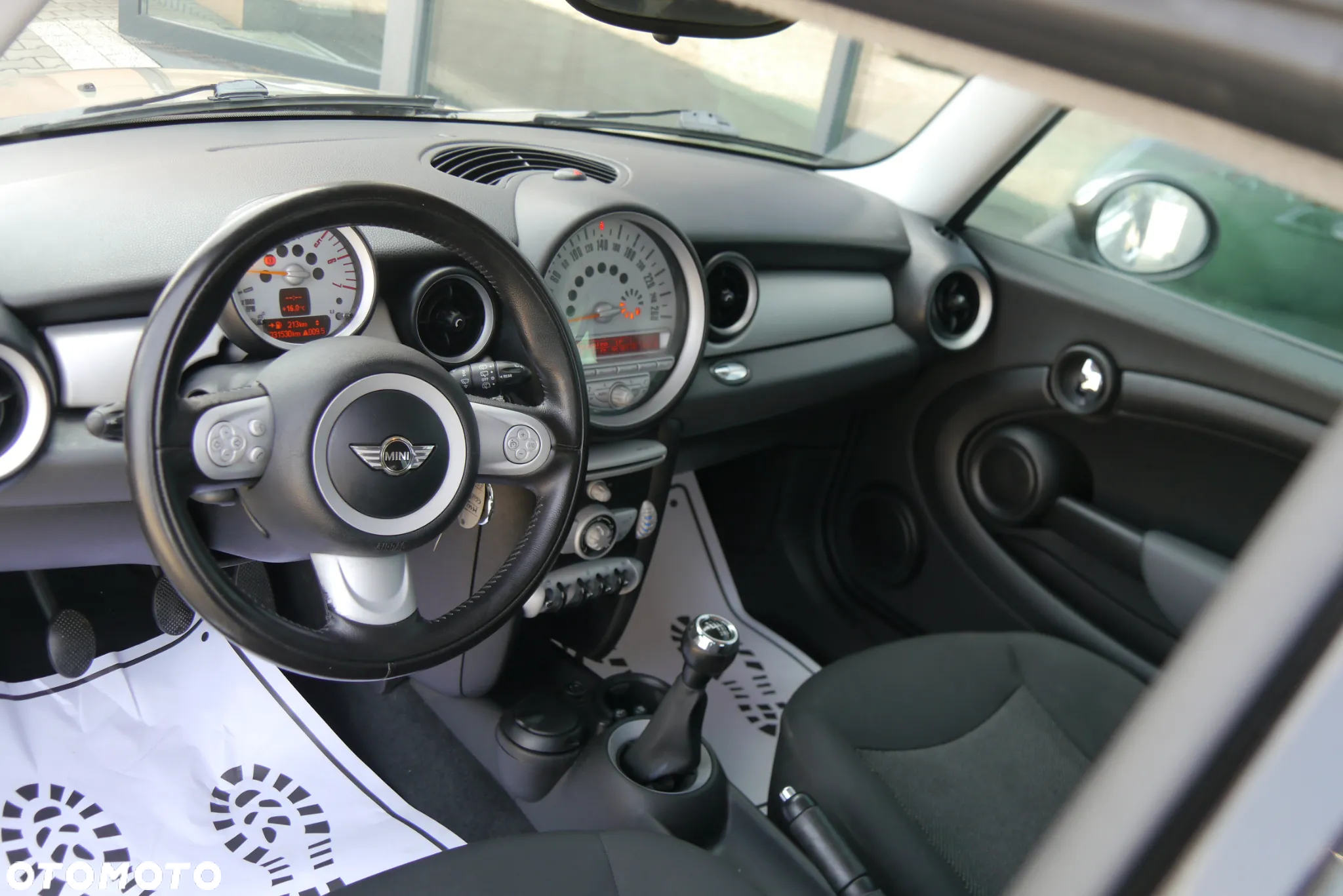 MINI Clubman Cooper D - 15