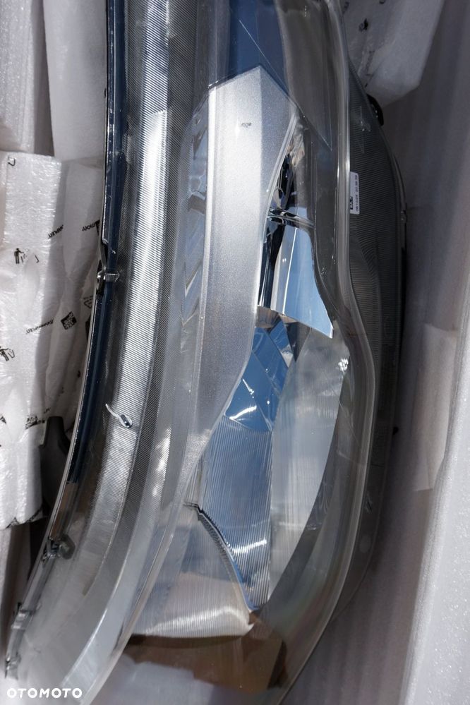 LAMPA PRZEDNIA LEWA DAILY IV 05801473750 IVECO 2014- - 5