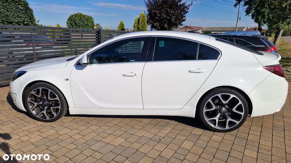 Opel Insignia 2.8 T V6 OPC EU6 - 11