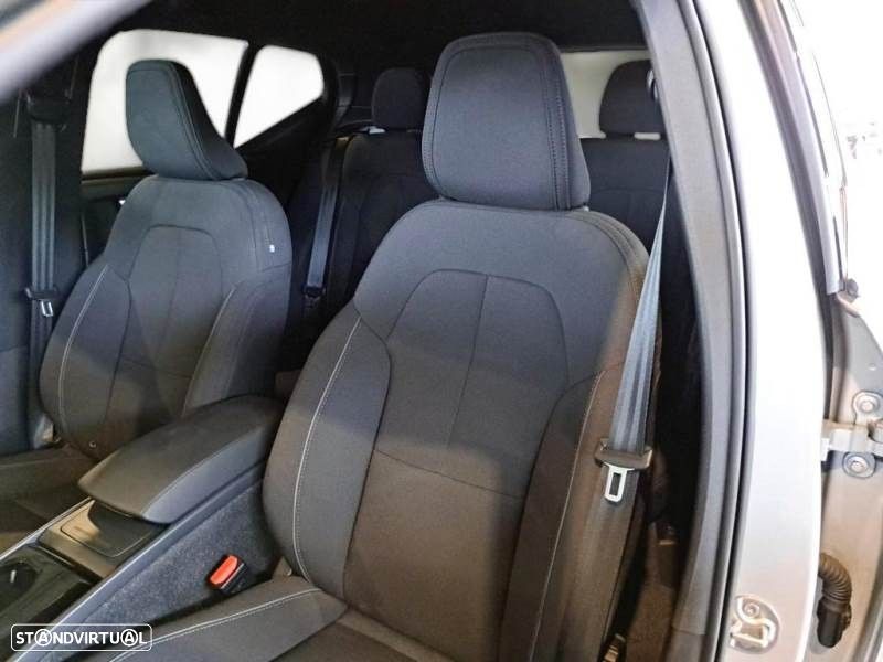 Volvo XC 40 Recharge Plus - 8