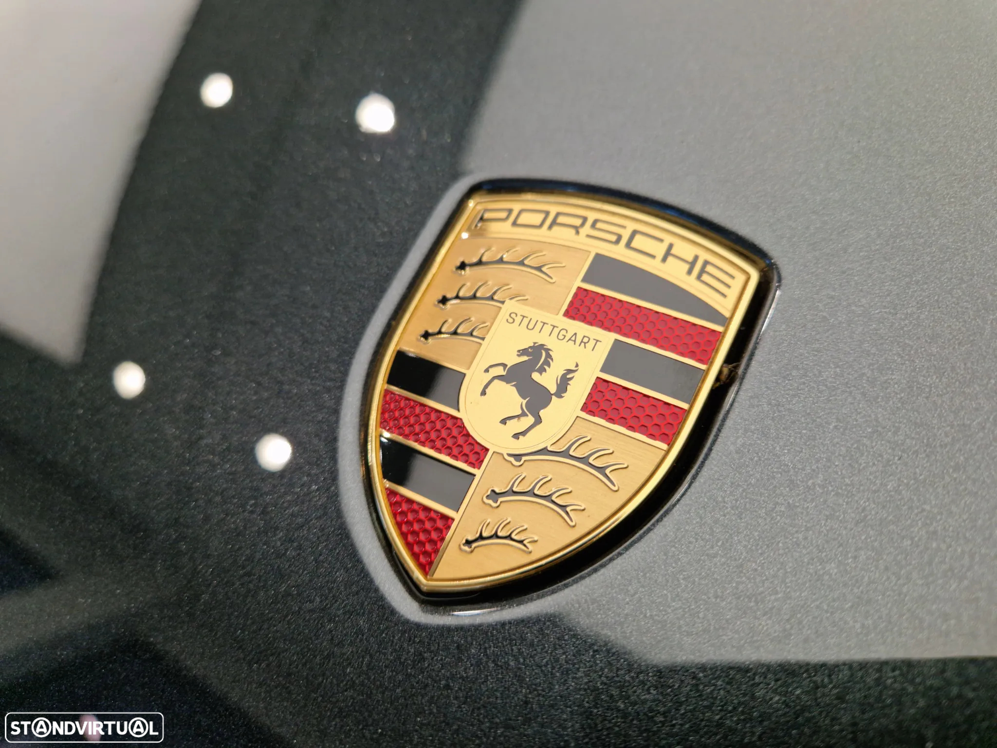 Porsche Taycan Standard - 10