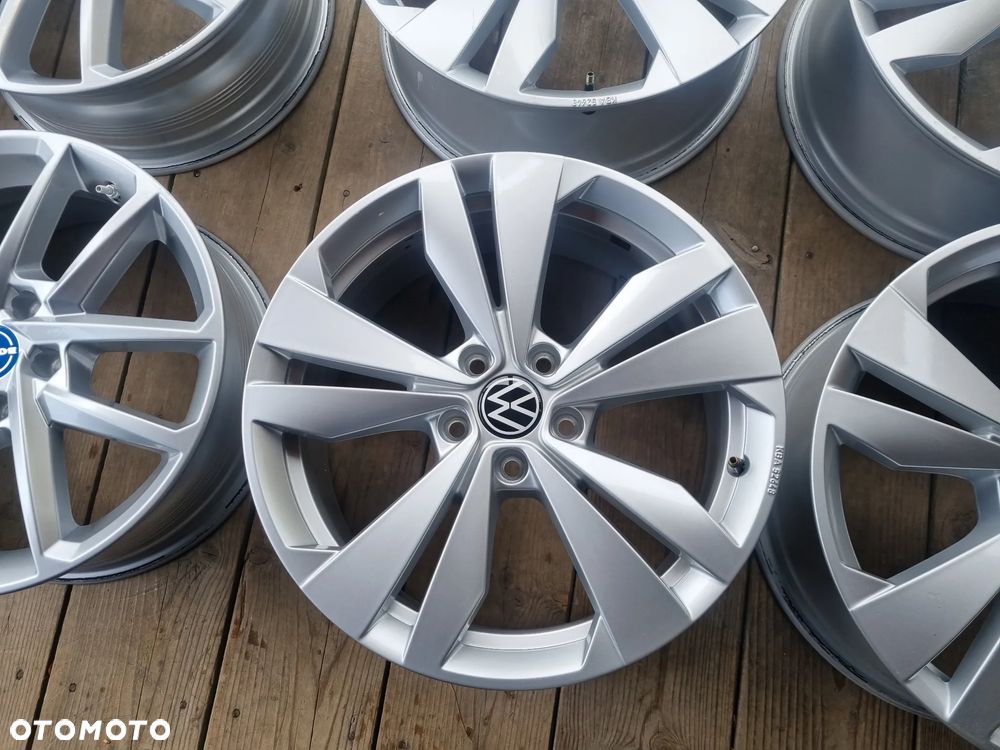 VW ID.3,id4,GOLF 8,AUDI A3,SKODA SUPERB,SEAT LEON 7,5X18 ET50 5X112 super - 3
