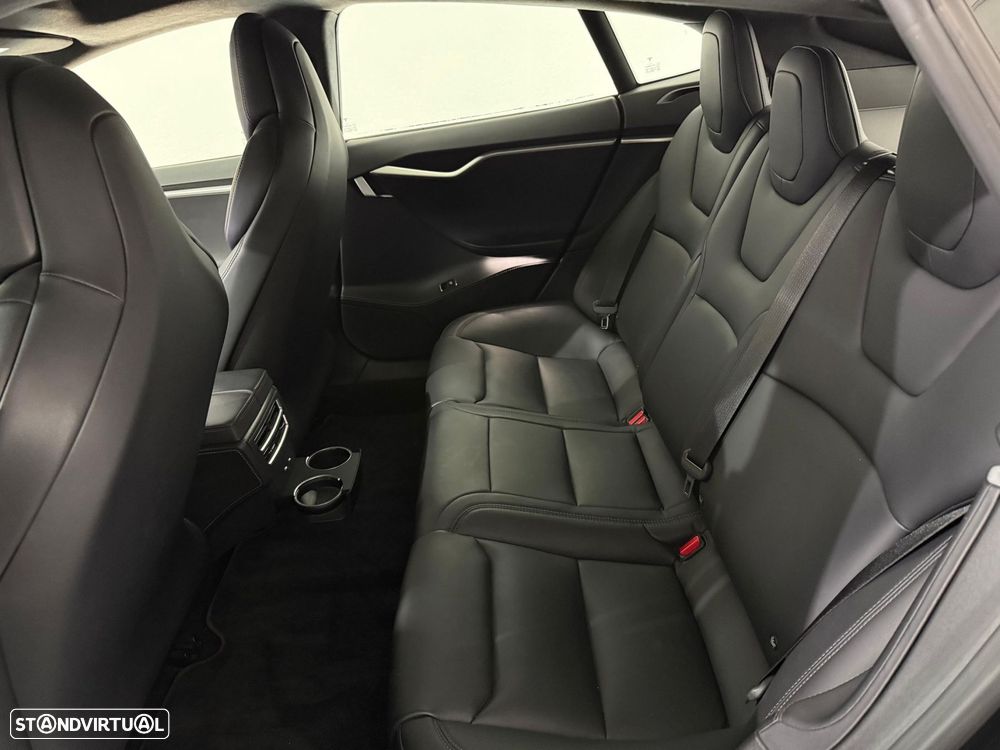 Tesla Model S 100D - 16