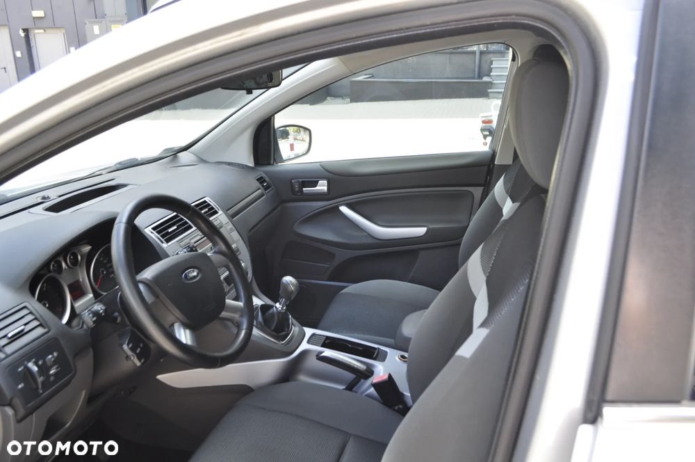 Ford Kuga 2.0 TDCi Trend - 8