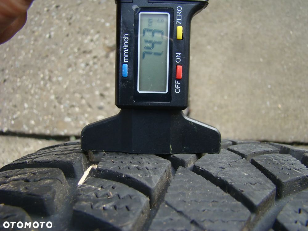 B31 5x115 Opel Astra J Chevrolet Cruze 7jx17 zima 215/50 R17 - 17