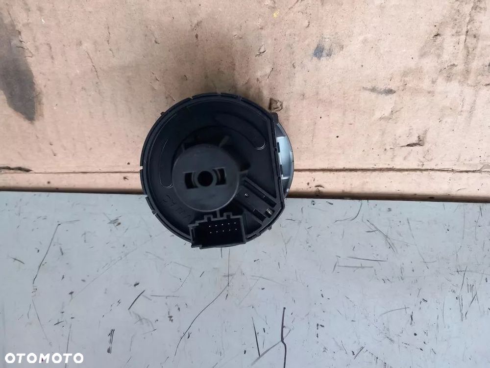 WŁĄCZNIK ŚWIATEŁ SEAT IBIZA IV LIFT 5G0941431AA - 3