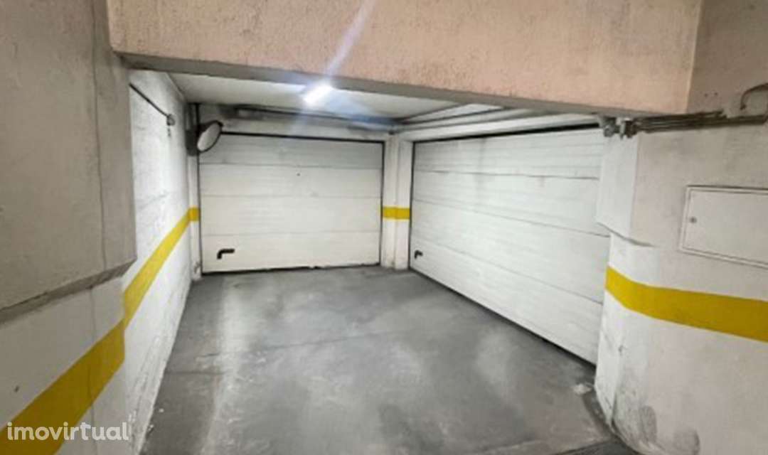 Garagen e estacionamento em Barreiro, Alto do Seixalinho - Grande imagem: 4/18