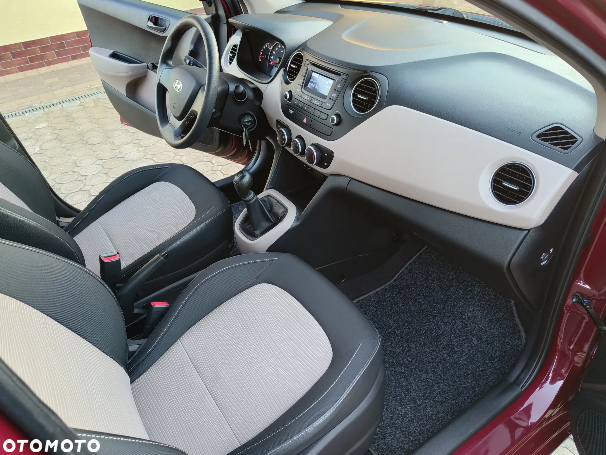 Hyundai i10 - 18
