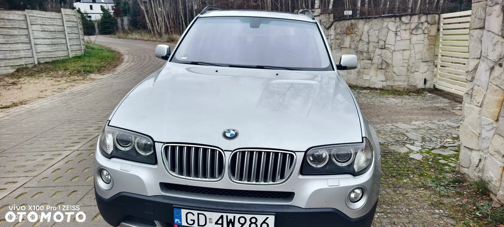 BMW X3 3.5d - 1