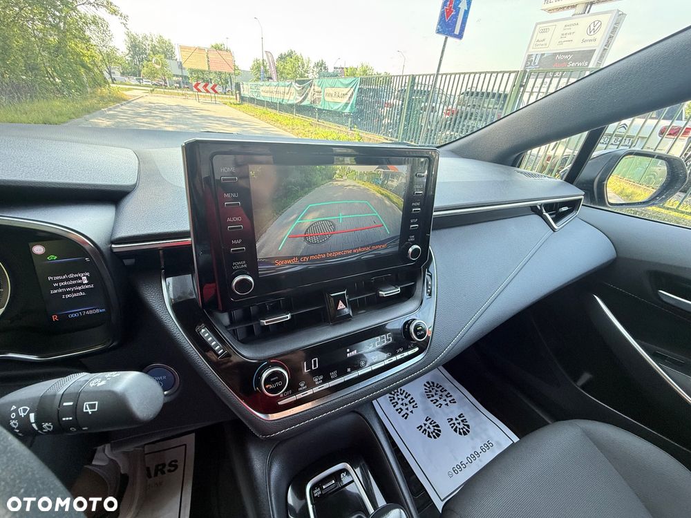 Toyota Corolla 1.8 Hybrid Comfort - 20