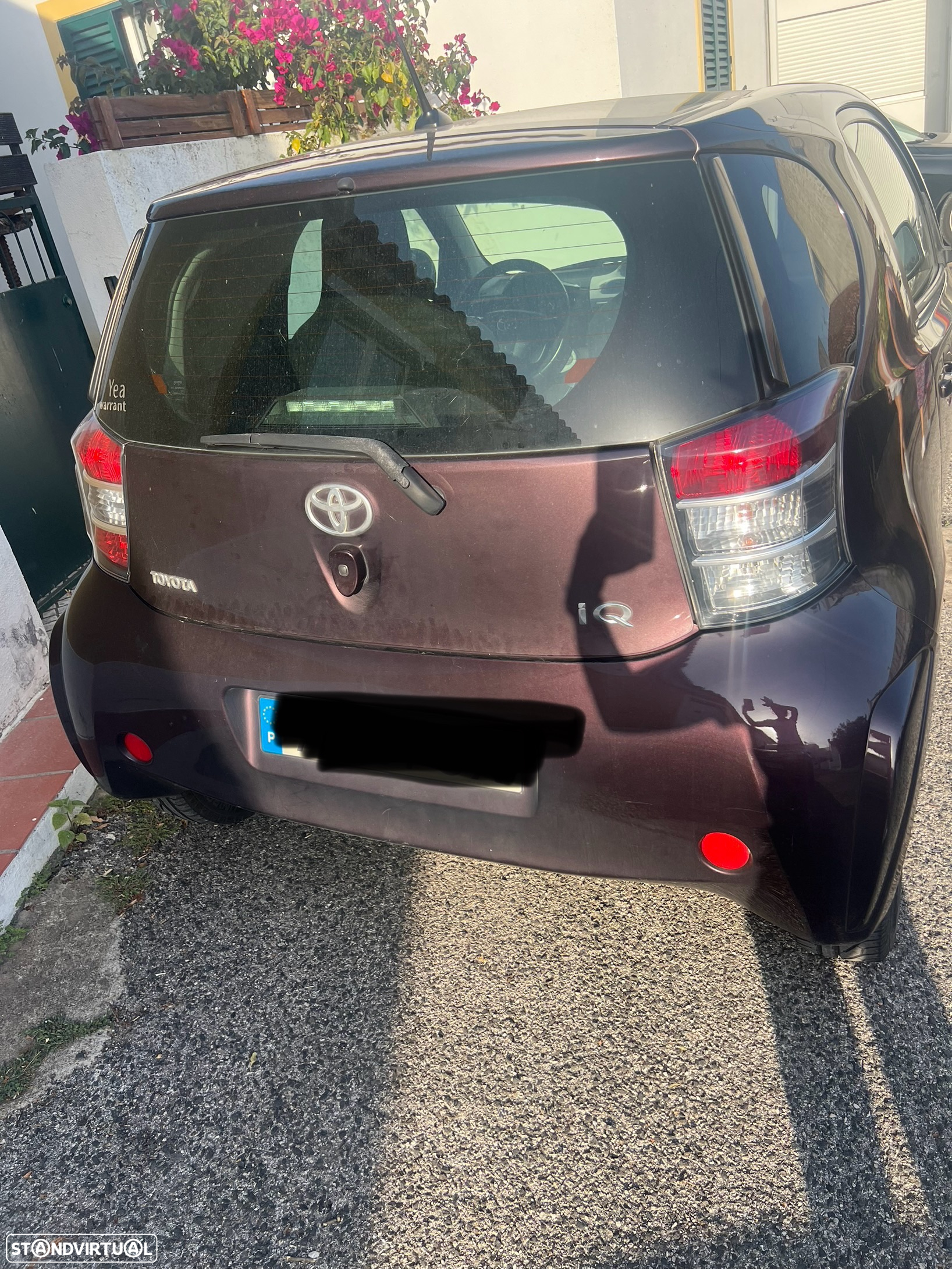 Toyota iQ 1.0 VVT-i 2 MultiDrive - 2