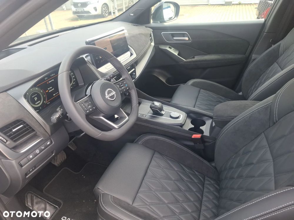 Nissan Qashqai 1.3 DIG-T MHEV 4x4 Tekna+ Xtronic - 7