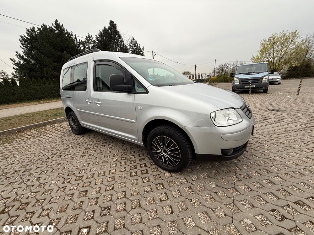 Volkswagen Caddy 1.6 Life Family (7-Si.) - 18