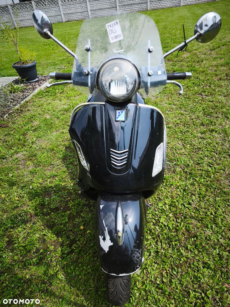 Piaggio Vespa - 4