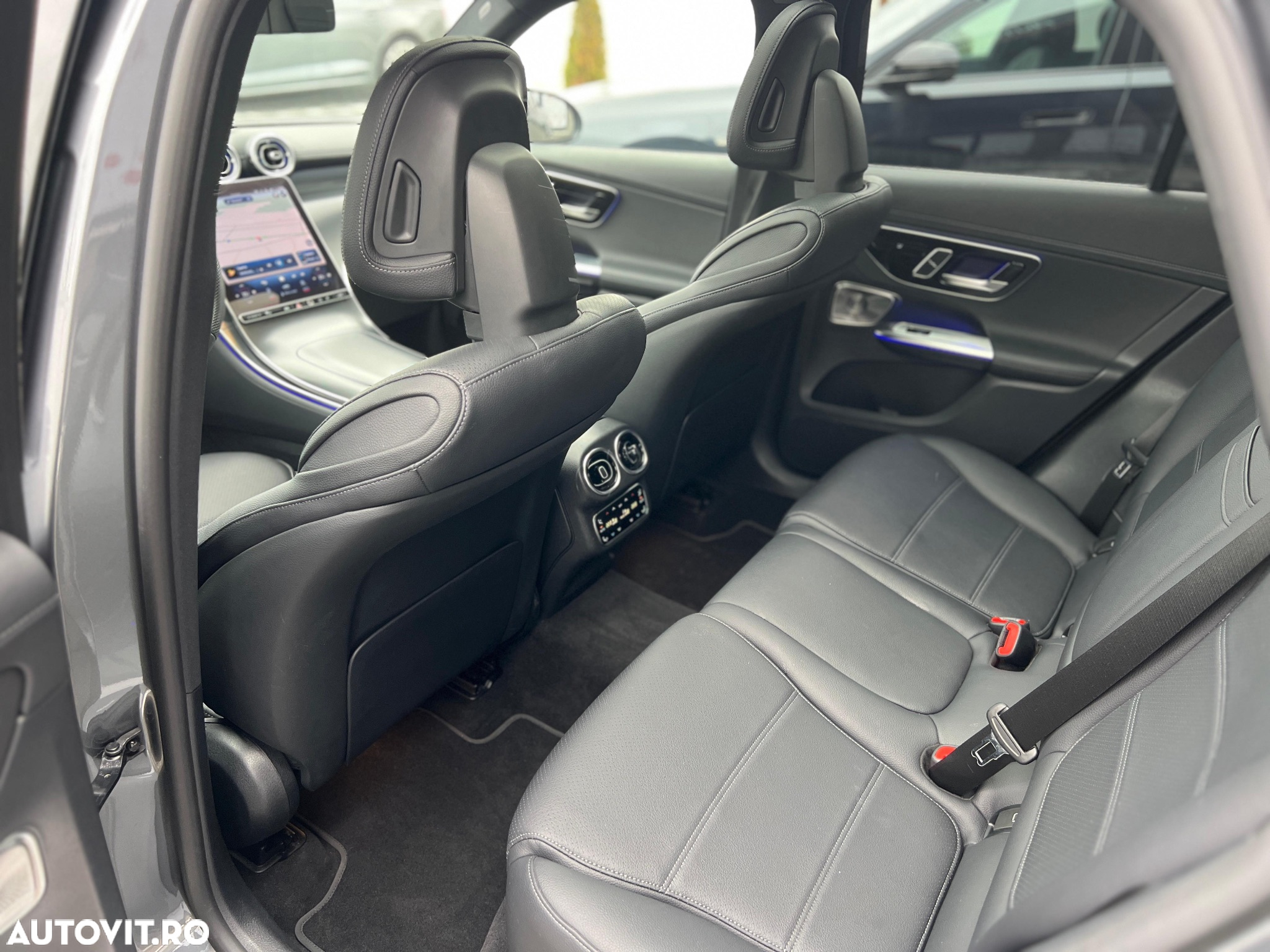 Mercedes-Benz GLC 300 d 4MATIC MHEV - 20