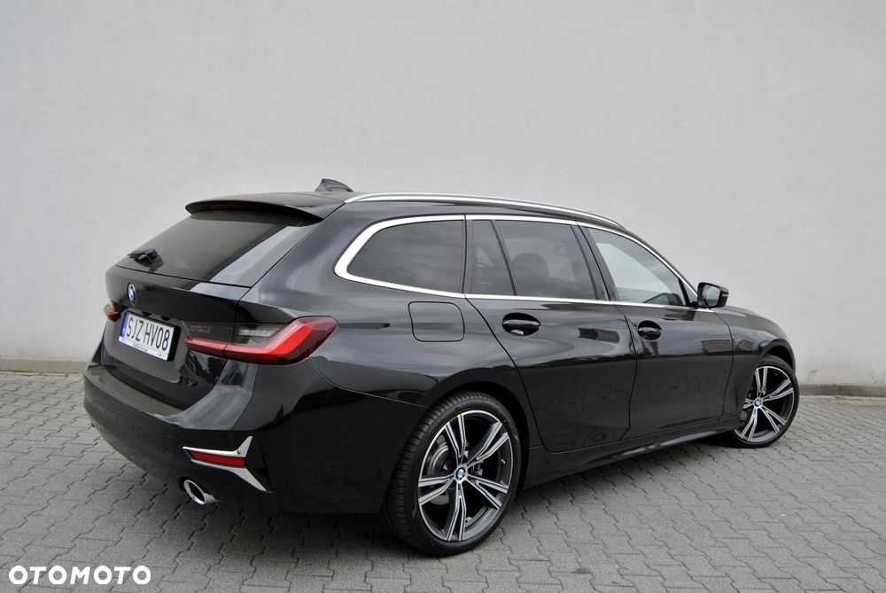 BMW Seria 3 320d xDrive Sport Line - 9
