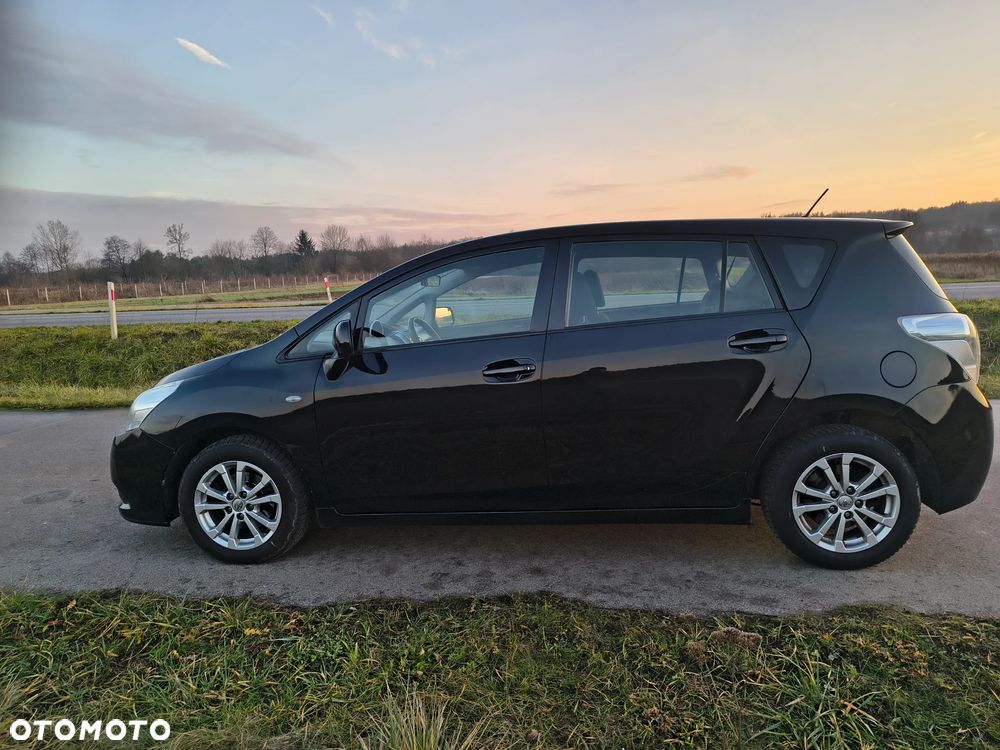 Toyota Verso 2.0 D-4D Sol plus 7os - 13
