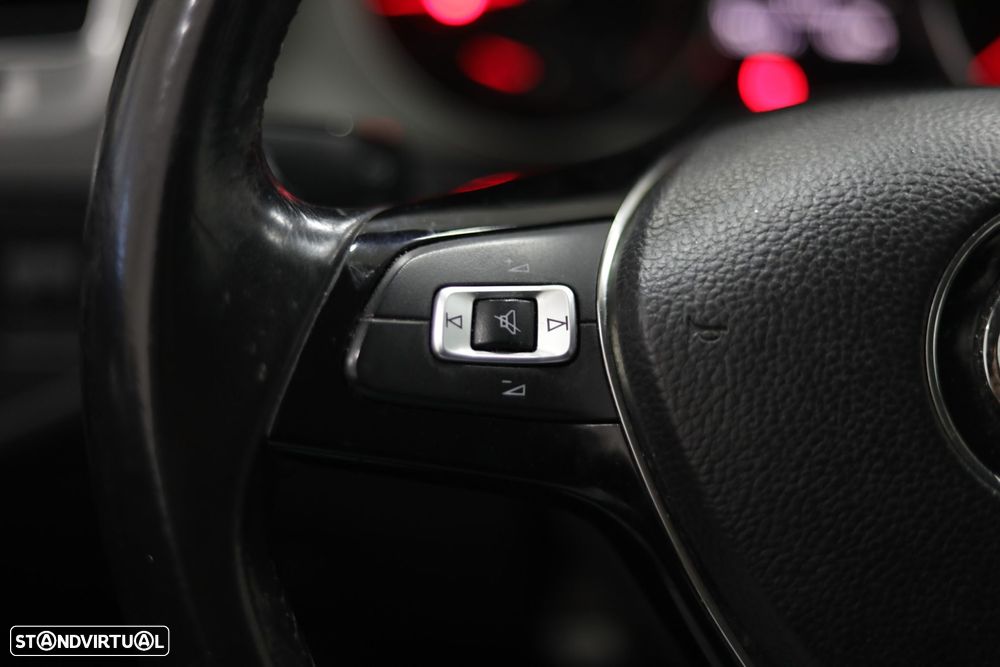 VW Golf 1.6 TDi Trendline - 15