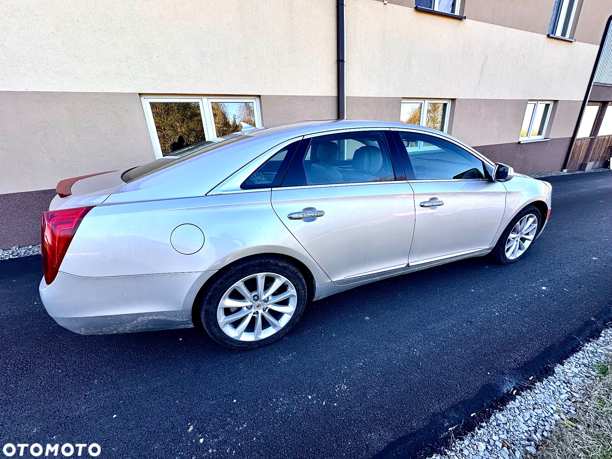 Cadillac XTS - 7