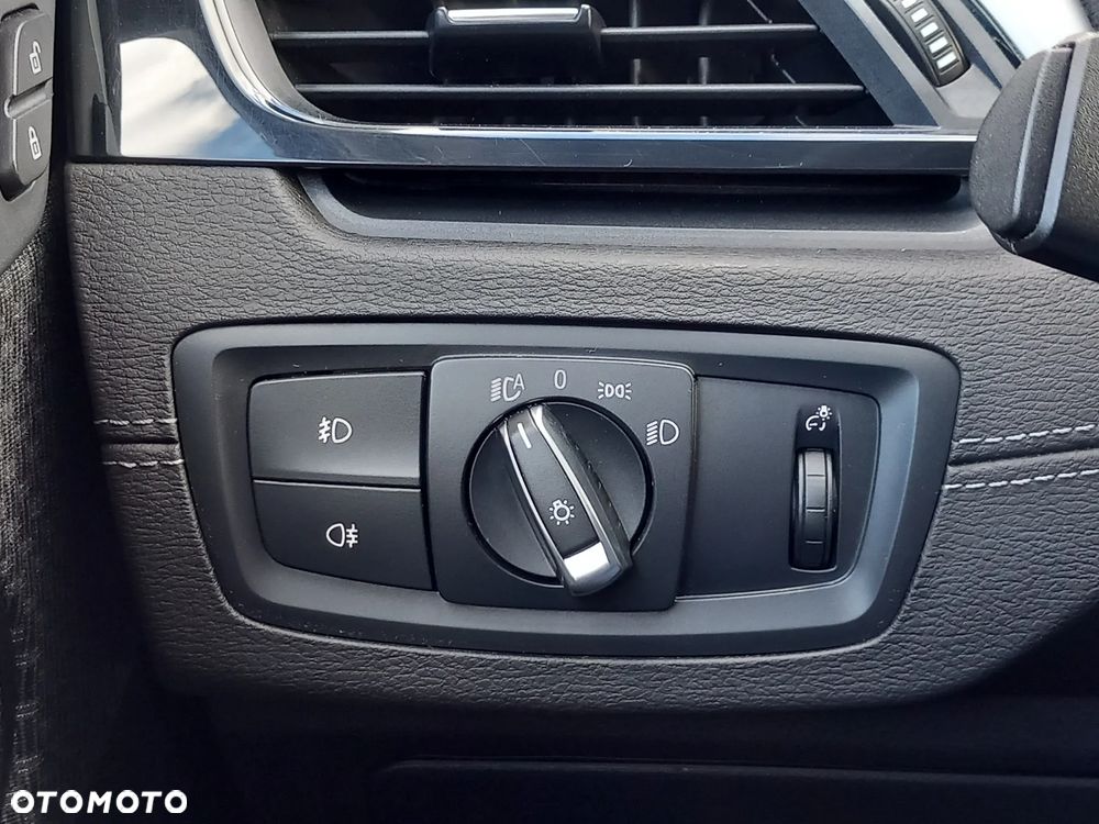 BMW X2 sDrive18i GPF Advantage - 23