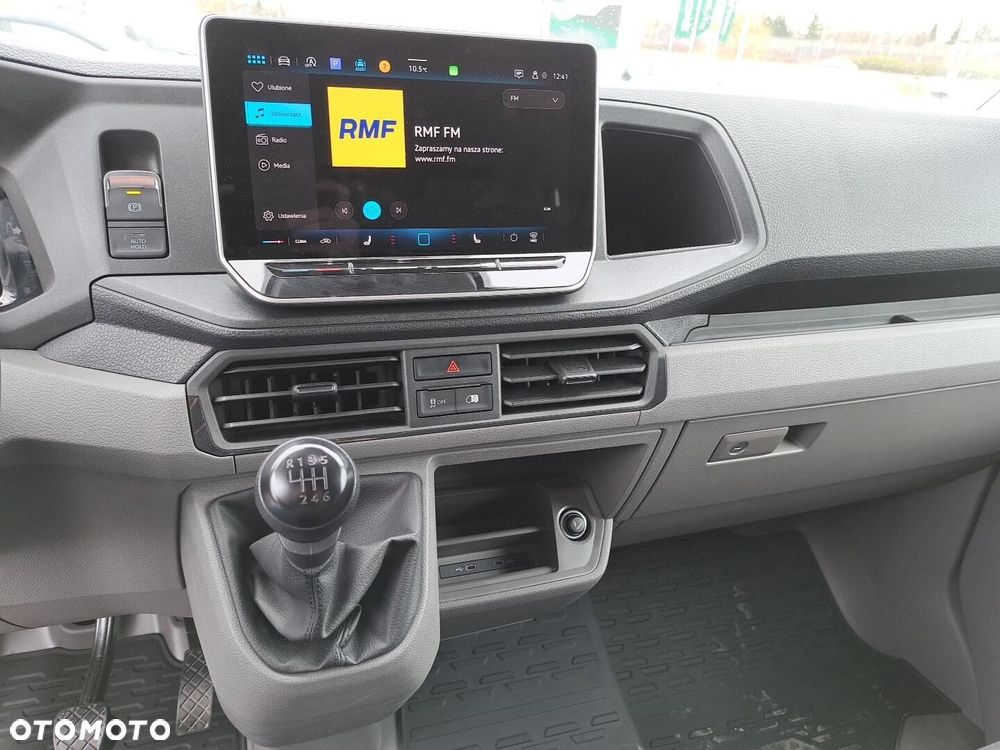Volkswagen Crafter 35 furgon 140KM 3640 - 14