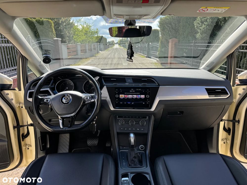 Volkswagen Touran 2.0 TDI SCR DSG Comfortline - 8