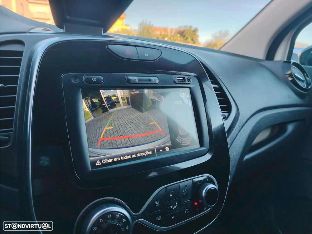 Renault Captur 0.9 TCE Exclusive - 19
