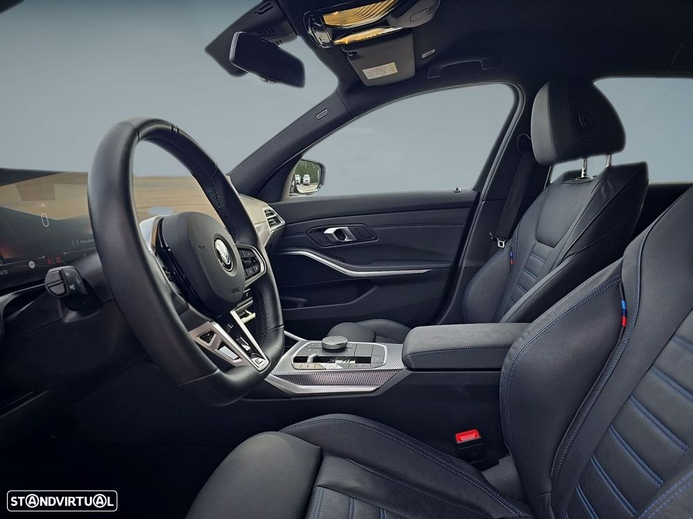 BMW 320 d Pack Desportivo M Auto - 7