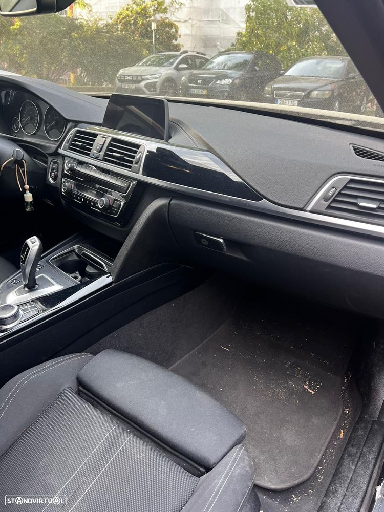 BMW 318 d Line Sport Shadow Auto - 12