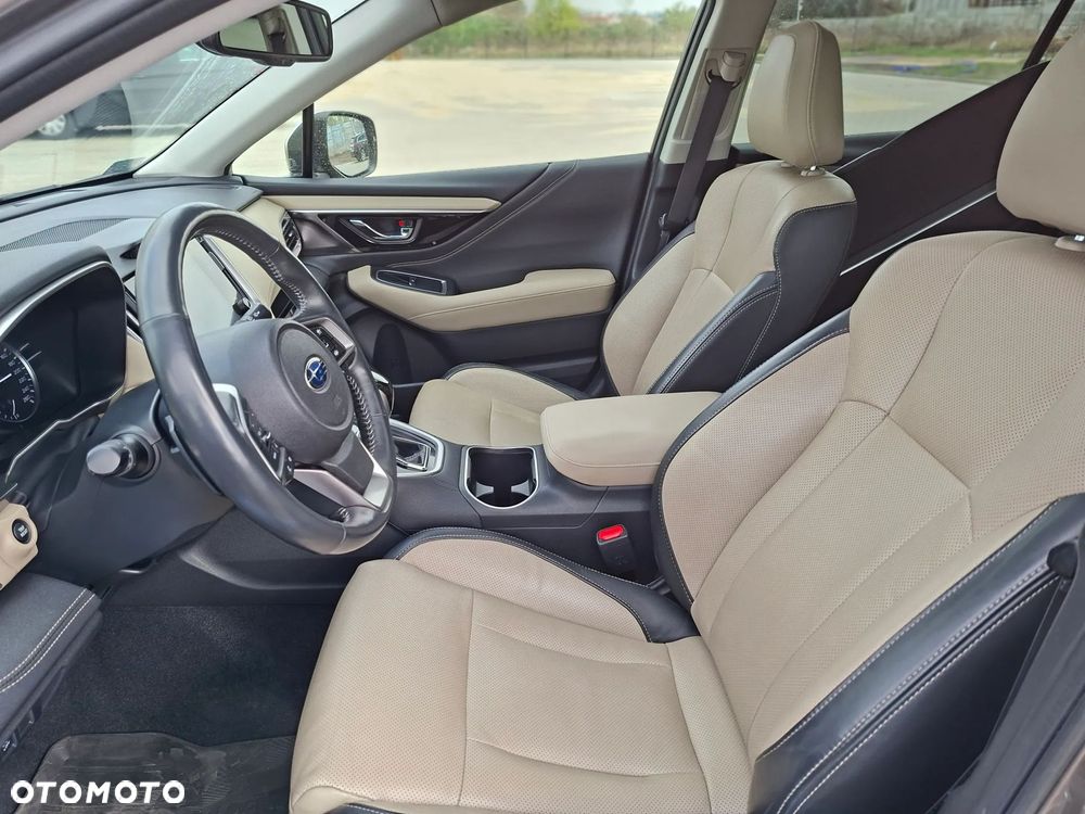 Subaru Outback - 3