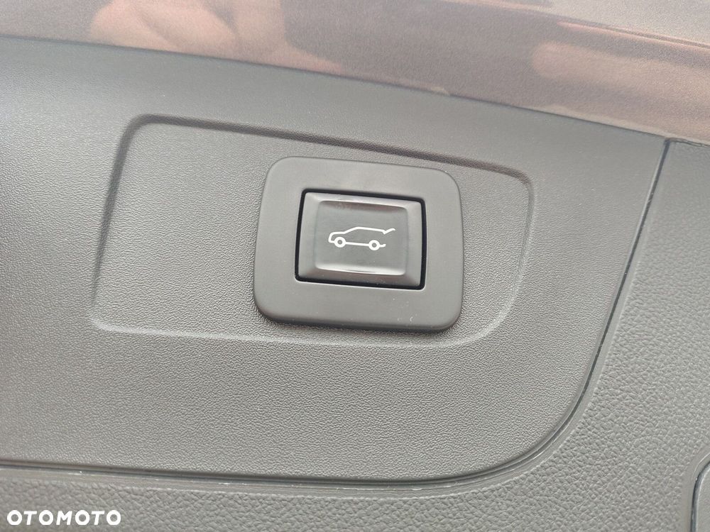 Opel Insignia 2.0 CDTI Elegance S&S - 30