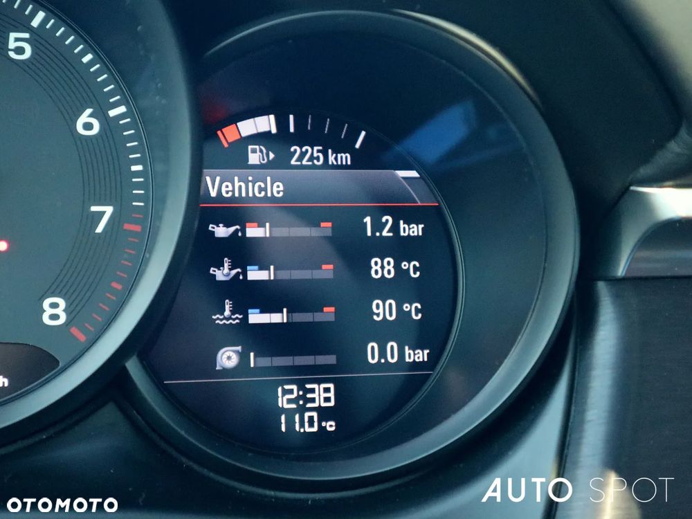 Porsche Macan GTS - 27