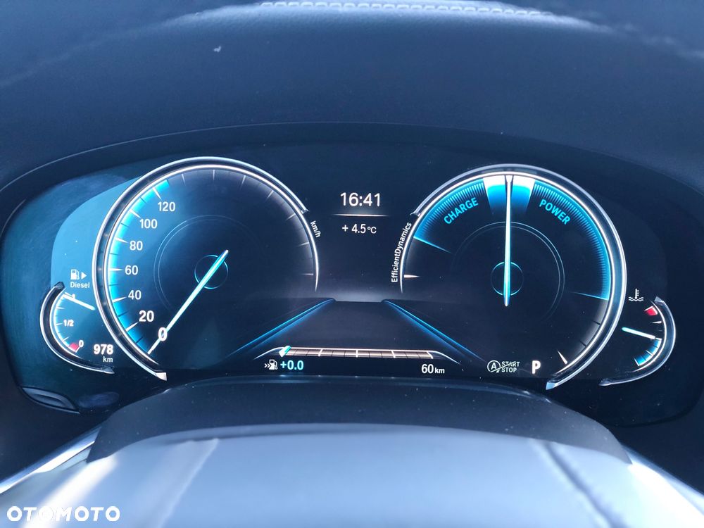 BMW Seria 7 730d - 38