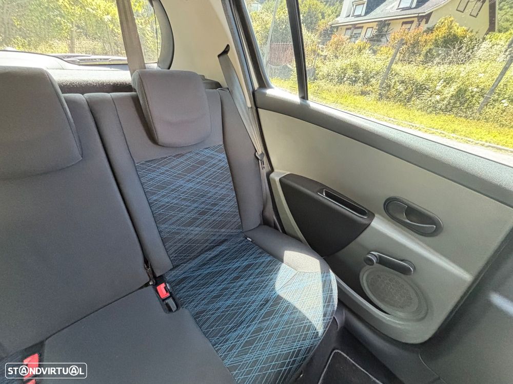 Renault Clio 1.5 dCi Dynamique - 8