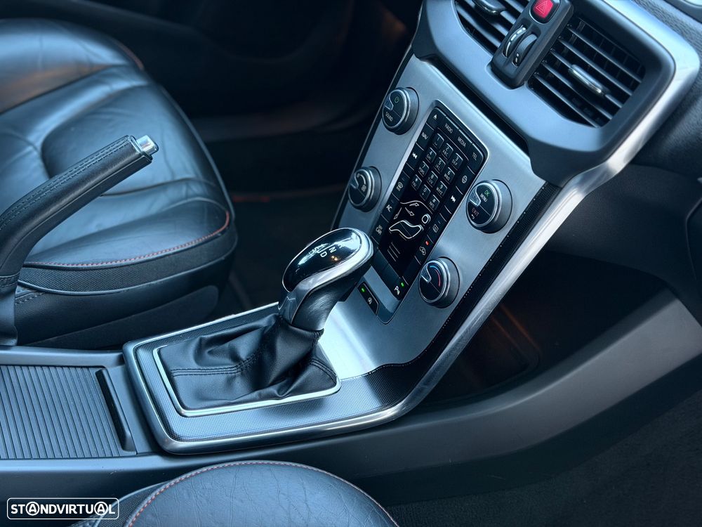 Volvo V40 D2 Powershift Ocean Race - 10