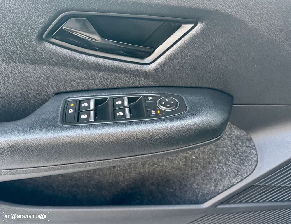 Renault Mégane E-Tech - 18