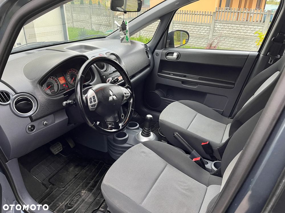 Mitsubishi Colt 1.3 Automatik Invite - 9