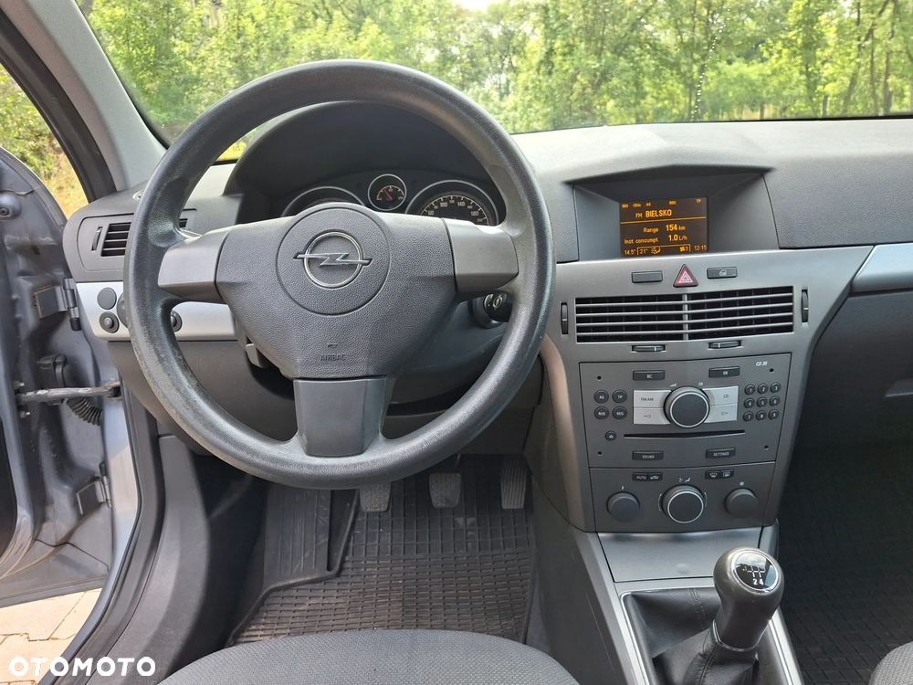 Opel Astra - 16