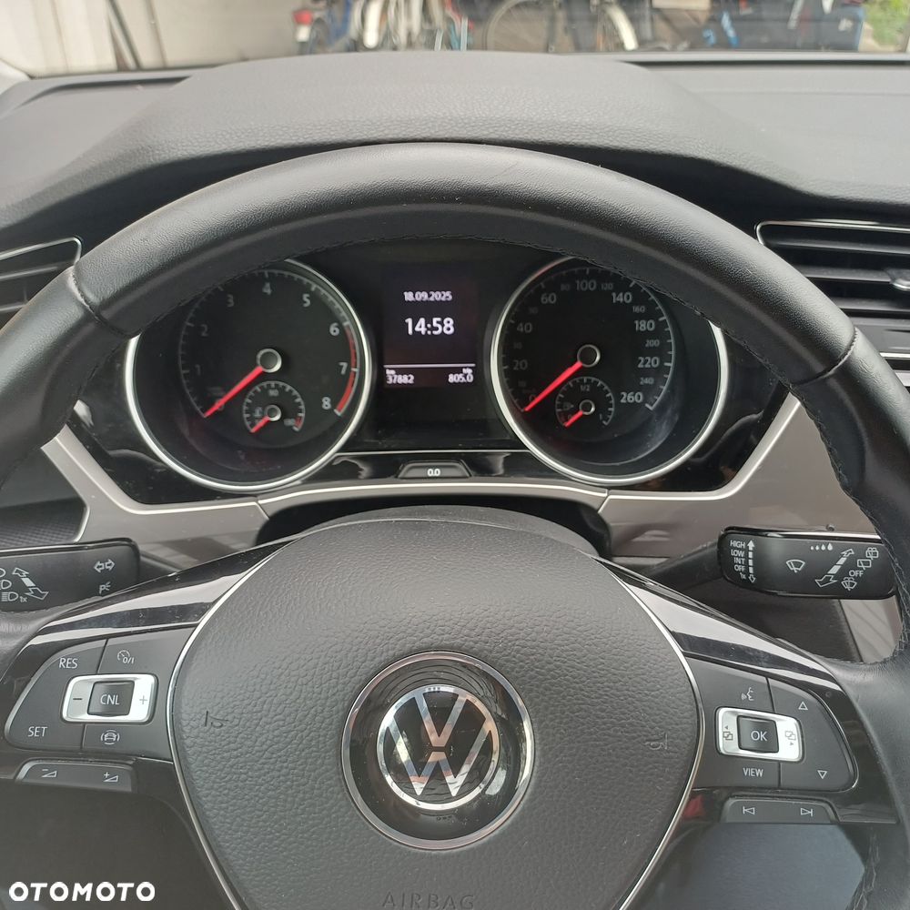 Volkswagen Touran 1.5 TSI EVO Trendline - 13