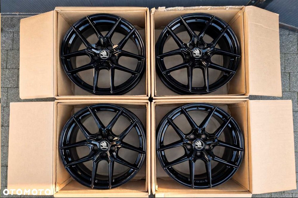 Felgi 18 do SKODA Karoq, Kodiaq, OCTAVIA, SUPERB Enyaq IV 5x112 - 2