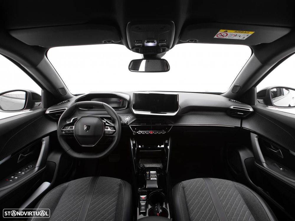 Peugeot 2008 1.2 PureTech Allure EAT8 - 7