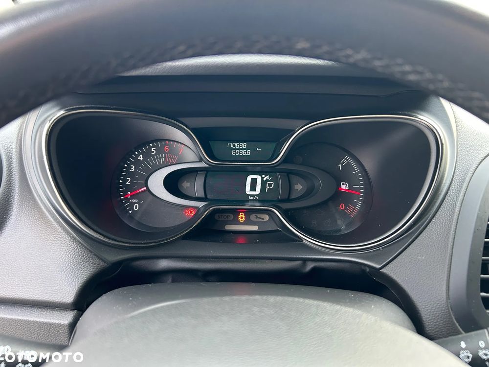 Renault Captur 1.2 Energy TCe Limited EDC - 9