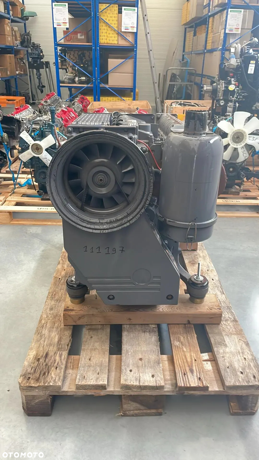 SILNIK DEUTZ F4L 1011 F 37 kW 15 447 zł netto - 2