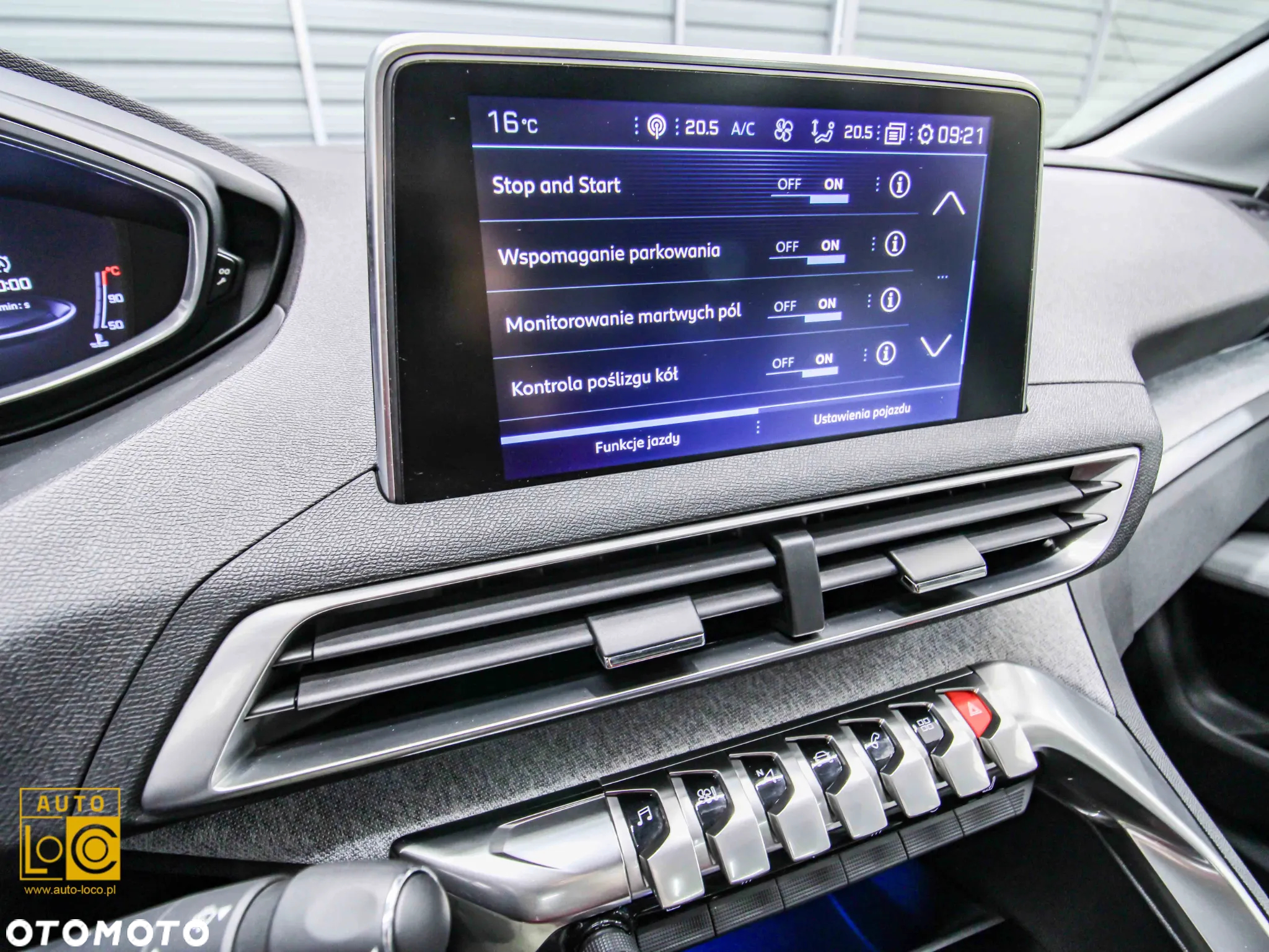 Peugeot 3008 1.2 PureTech Allure S&S - 25