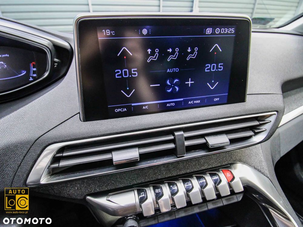 Peugeot 5008 1.6 PureTech Allure S&S EAT8 - 24